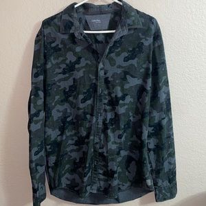 Men’s Camo Button Down Shirt